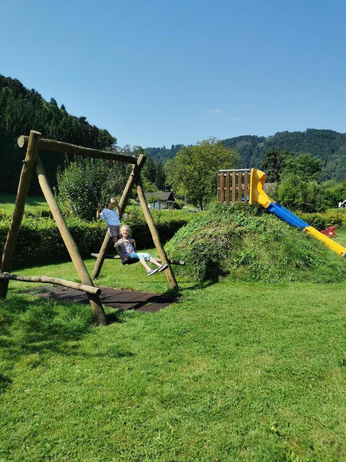 Gasthof Zum Heiligen Nikolaus Haibach ob der Donau Exterior foto