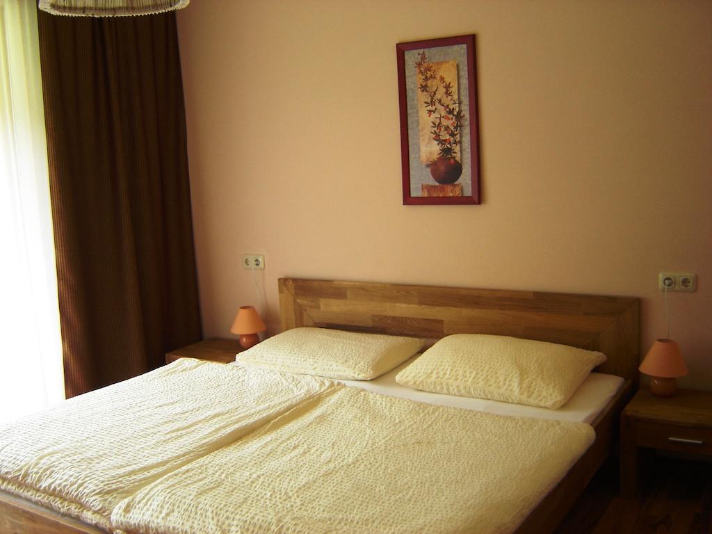 Gasthof Zum Heiligen Nikolaus Haibach ob der Donau Habitación foto