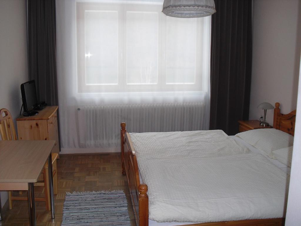 Gasthof Zum Heiligen Nikolaus Haibach ob der Donau Habitación foto